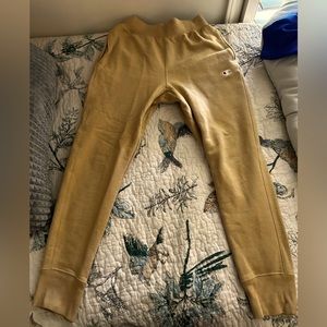 OVER 60% OFF Champion reverse weave joggers great for back to school
